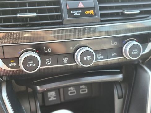 Used 2021 Honda Accord Sport Special Edition image 28