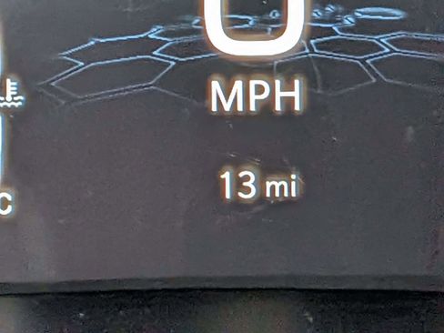 New 2026 Jeep Compass Latitude image 21