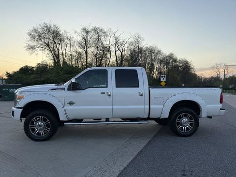 Used 2014 Ford F250 Platinum w/ Snow Plow Prep Package AWD/4WD image 5