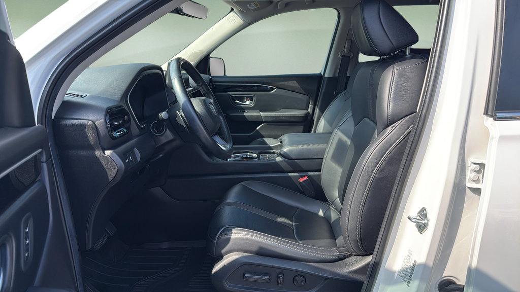 Used 2024 Honda Pilot EX-L image 12