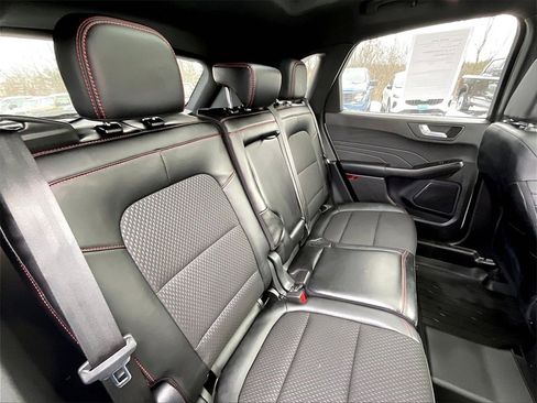 Used 2024 Ford Escape ST-Line Select w/ Tech Pack #1 image 15