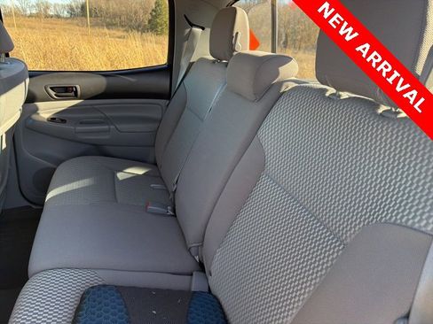 Used 2014 Toyota Tacoma 4x4 Double Cab image 19