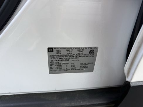 Used 2015 Cadillac SRX Performance w/ Trailering Package FWD image 15