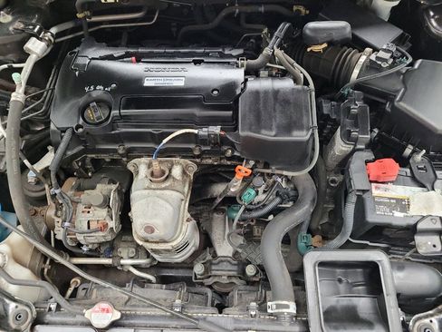 Used 2016 Honda Accord LX image 30