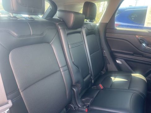 Used 2022 Lincoln Corsair AWD w/ Equipment Group 101A image 6