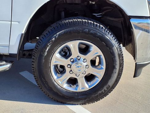 Used 2024 RAM 3500 Big Horn image 10