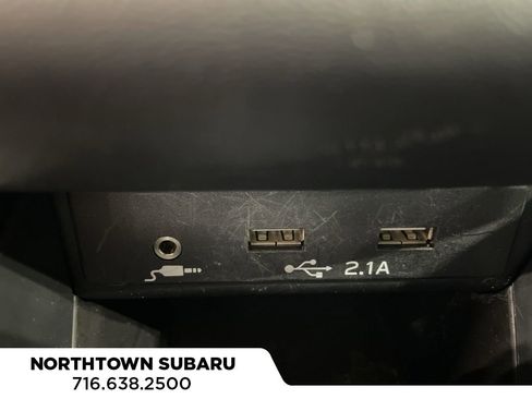 Used 2022 Subaru Outback Premium image 10