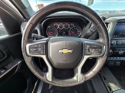 Used 2022 Chevrolet Silverado 3500 LT w/ Convenience Package AWD/4WD image 13