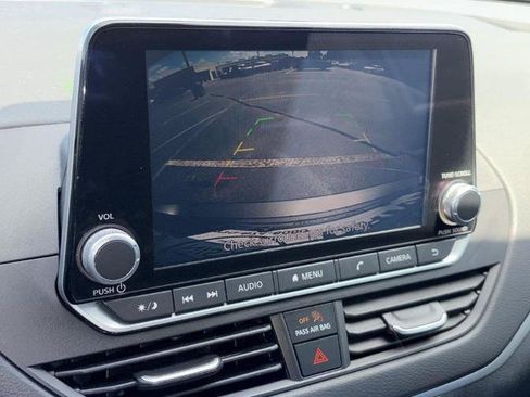 Certified 2025 Nissan Altima 2.5 S FWD image 14
