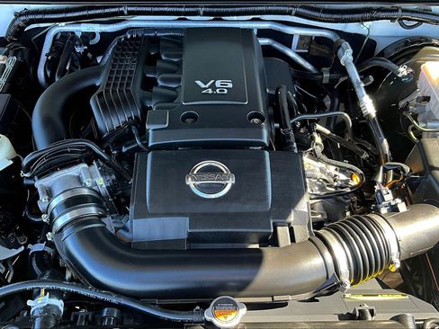 Used 2019 Nissan Frontier S image 30