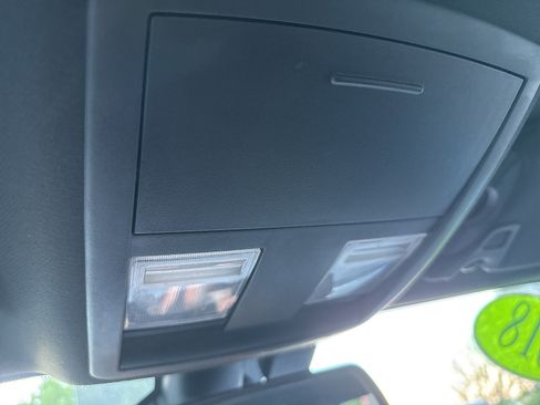 Used 2018 Dodge Challenger SXT w/ Blacktop Package RWD image 45