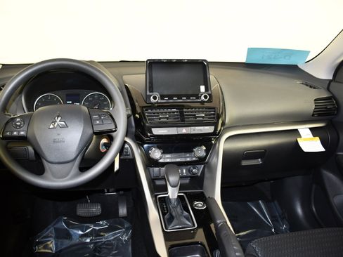 New 2026 Mitsubishi Eclipse Cross ES AWD/4WD image 11