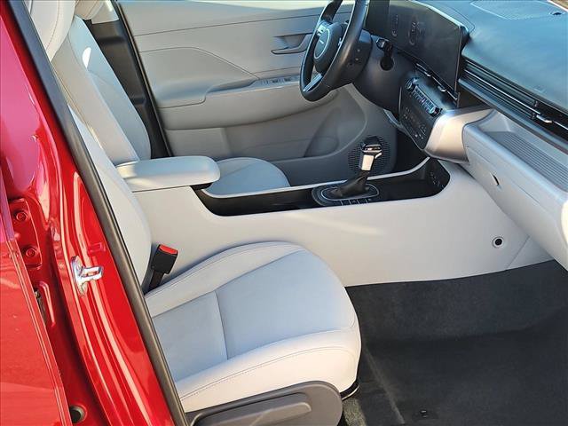 Used 2025 Hyundai Kona SEL FWD image 20