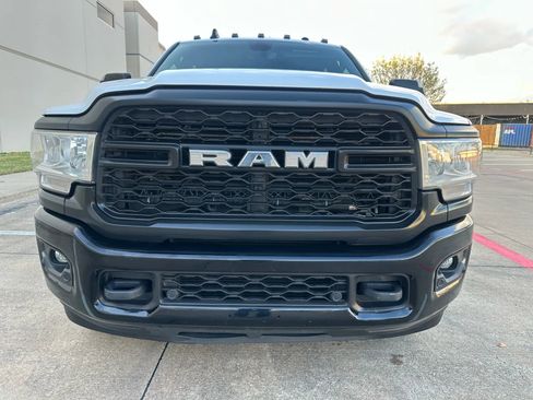 Used 2022 RAM 3500 Tradesman w/ Max Tow Package image 5