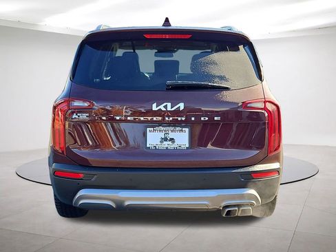 Used 2022 Kia Telluride EX image 6