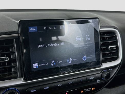 Used 2023 Hyundai Venue SE w/ Cargo Package FWD image 19