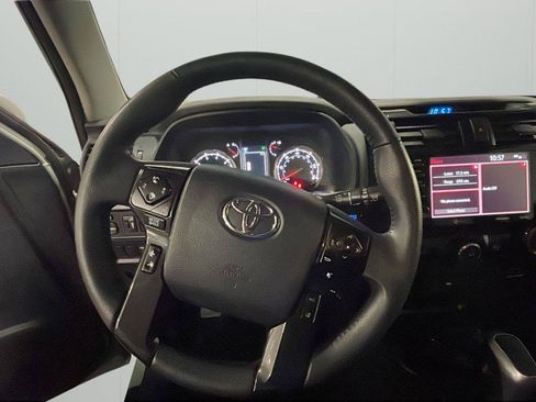 Used 2023 Toyota 4Runner TRD Off-Road AWD/4WD image 21