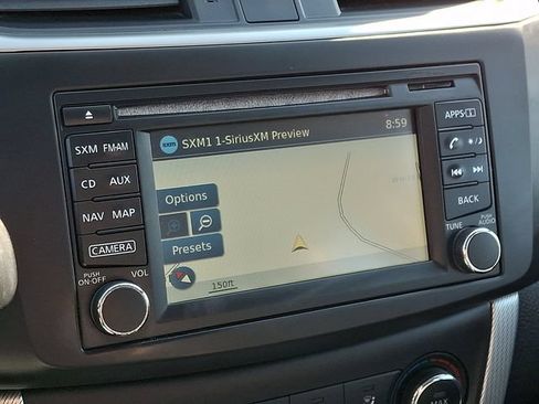 Used 2015 Nissan Sentra SR w/ SR Premium Package FWD image 3