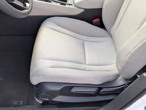 New 2025 Honda Accord LX image 4