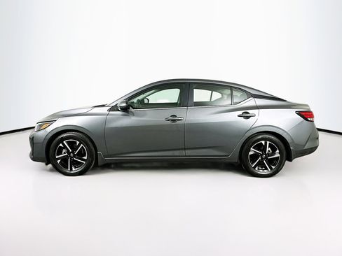 Used 2024 Nissan Sentra SV w/ Lighting Package image 4