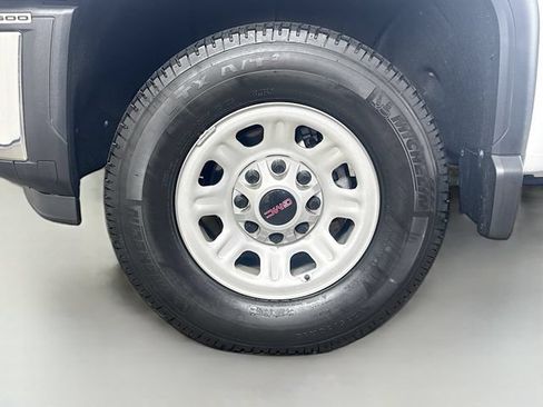 Used 2025 GMC Sierra 2500 Pro w/ Convenience Package AWD/4WD image 32