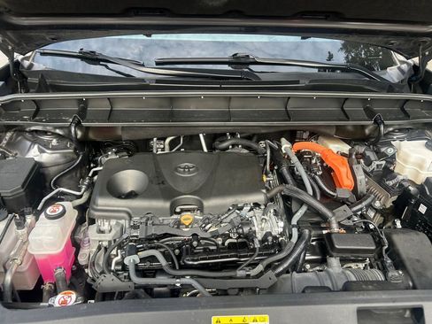 Used 2023 Toyota Highlander Limited image 29