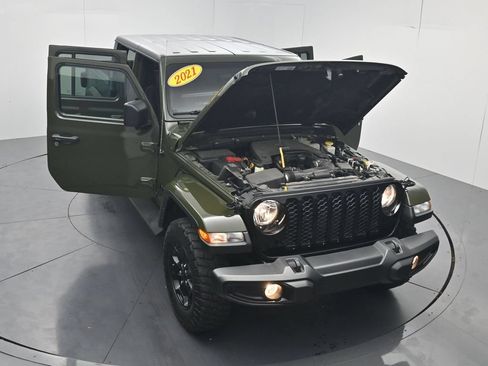 Used 2021 Jeep Gladiator Sport AWD/4WD image 53