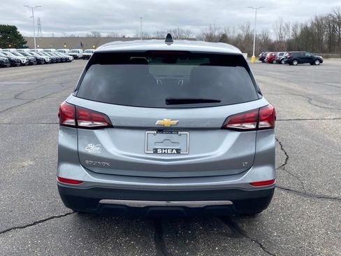 Certified 2024 Chevrolet Equinox LT image 4