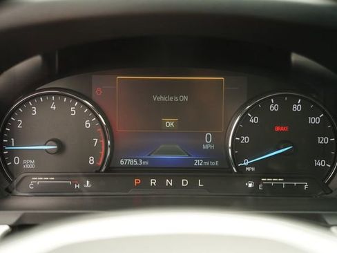 Certified 2022 Ford Explorer XLT w/ Equipment Group 202A RWD image 30