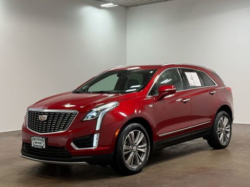 Used 2024 Cadillac XT5 Premium Luxury image 7