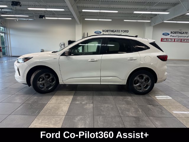 Used 2024 Ford Escape ST-Line w/ Tech Pack #1 AWD/4WD image 13