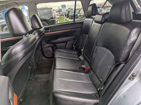 Used 2014 Subaru Outback 2.5i Limited w/ Moonroof Package image 28