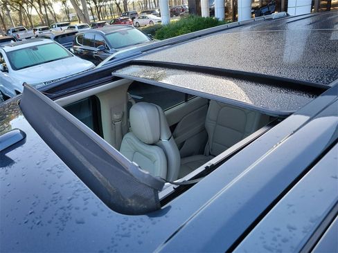 Used 2021 Lincoln Navigator Reserve w/ Luxury Package image 47