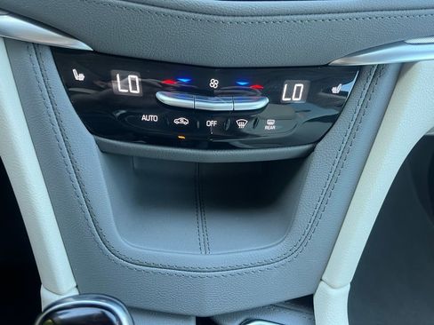 Used 2024 Cadillac XT5 Premium Luxury w/ Technology Package image 38