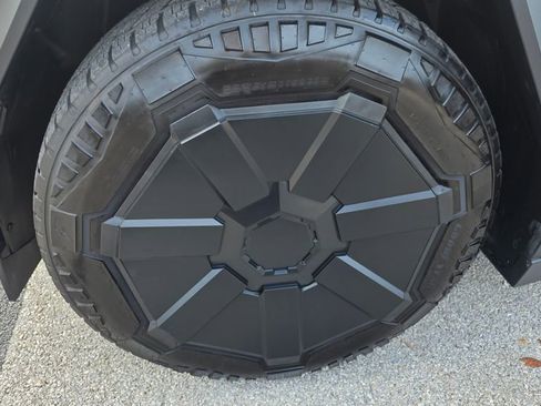 Used 2025 Tesla Cybertruck Cyberbeast image 8