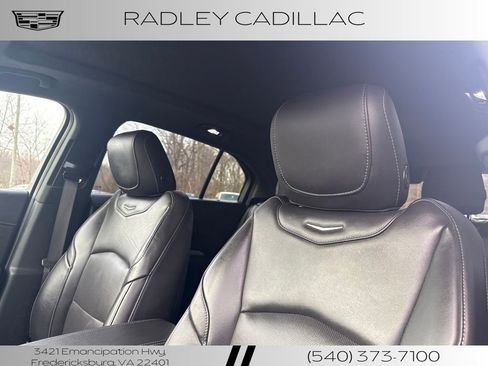 Used 2019 Cadillac XT4 Premium Luxury image 12