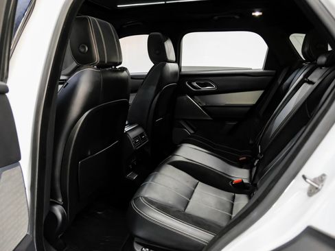 Used 2018 Land Rover Range Rover Velar R-Dynamic SE AWD/4WD image 39