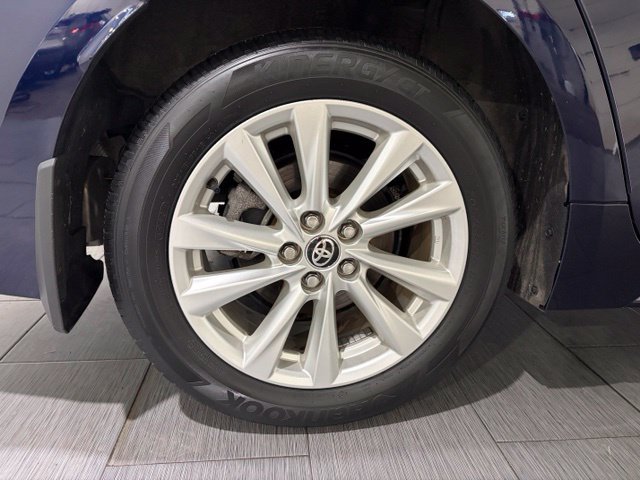 Used 2024 Toyota Corolla LE w/ LE Convenience Package FWD image 24