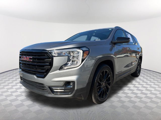 Used 2023 GMC Terrain SLT w/ Infotainment Package II FWD image 1