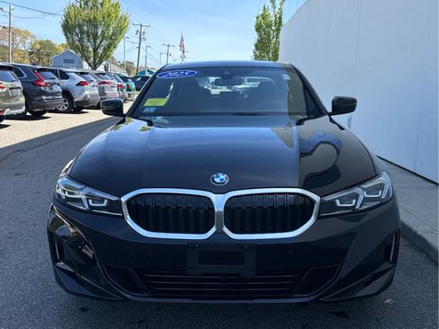 Certified 2025 BMW 330i xDrive Sedan w/ Convenience Package AWD/4WD image 3