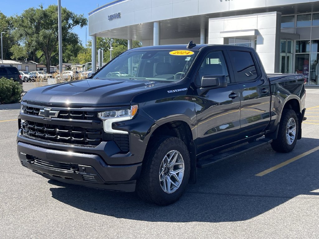 Used 2024 Chevrolet Silverado 1500 RST w/ Convenience Package II AWD/4WD image 3