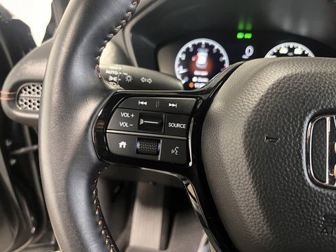 Used 2025 Honda HR-V Sport image 25