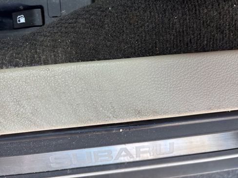 Used 2013 Subaru Outback 2.5i Limited image 12