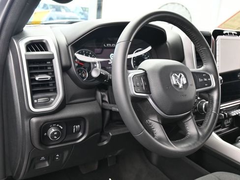 Used 2023 RAM 1500 Big Horn AWD/4WD image 16