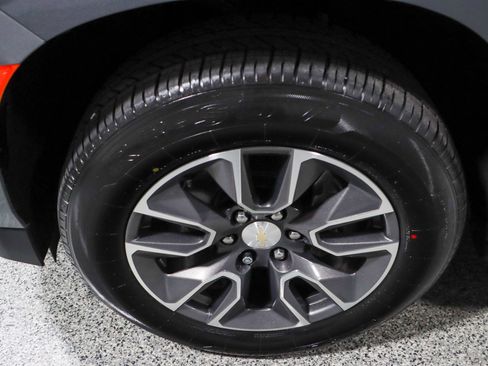 Used 2021 Chevrolet Tahoe LT w/ Rear Media and Nav Package image 11