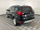 Used 2019 Ford Escape SEL image 4