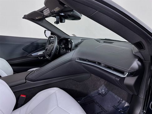 Used 2025 Chevrolet Corvette E-Ray image 25