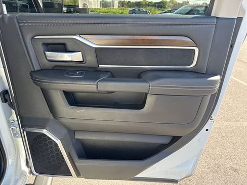 Used 2024 RAM 2500 Laramie w/ Safety Group AWD/4WD image 14