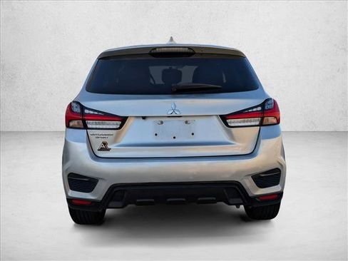 Used 2020 Mitsubishi Outlander Sport ES image 6