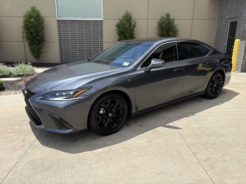 Used 2025 Lexus ES 350 w/ Accessory Package (Z1) FWD image 23